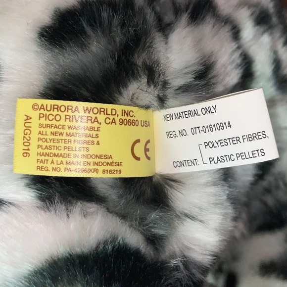 NWOT Miyoni by Aurora 12 Inch White Leopard Stuffed Animal - Picture 9 of 12